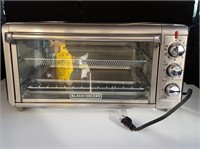 New B & D toaster oven