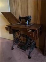 Universal Sewing Machine in Singer Cabinet