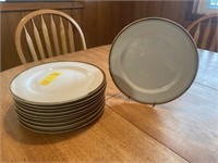 10-Gold Rimmed Dinner Plates