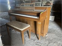 Piano w/Bench