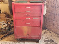 Rolling Tool chest & contents 26.5x18x40"tall