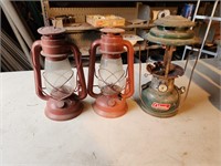 Lanterns- kerosene & Coleman 220f 1971 as is