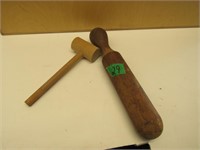 CRAB HAMMER AND STUFFER TOOL