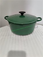 Le Cruset Dutch Oven with Lid