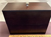 Wood trinket box