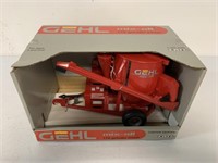 Gehl 170 Grinder Mixer,Plastic,NIB,1/16 scale