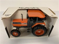 Kubota M-120 Tractor,NIB,1/16 scale