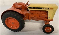 Case 930 Comfort King Tractor,1/16 scale