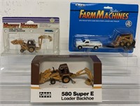(3)Ertl Farm Machines, Mighty Movers, 580 Super