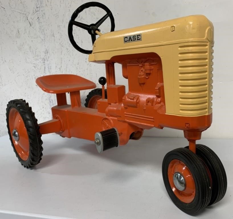 230325 Case Farm Toy Auction Day 2