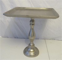 Cast Aluminum 10" Pedestal Plate