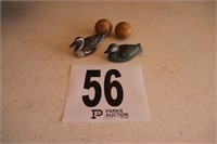 Small Wooden Ducks & (2) Wooden Balls (R1)