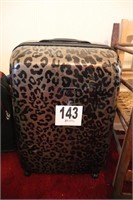 Hard Sided Suitcase (R2)