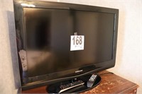Samsung Television with Remote (R3)