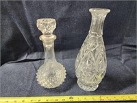 Pair of decanters