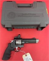 Smith & Wesson 627-5 .357 Mag Revolver