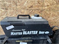American DJ Master Blaster 1000