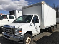 2016 Ford E-450 Box Truck & Lift Gate