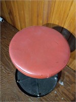 Swival Shop Stool on Casters