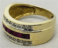 14KT YELLOW GOLD .60CTS RUBY & .12CTS DIAMOND RIN