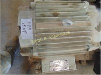 2 electric motors, 3 phase, 7.5 and 15 hp