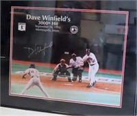 Dave Winfield Signed 16"x20"