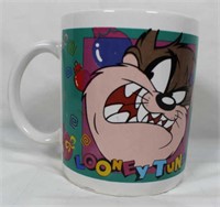1996 Looney Tunes Taz Tasmanian Devil Mug