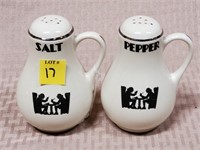 1930's Hall Silhouette Handled S&P Shakers