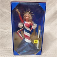 Barbie Statue of Liberty Limited Edition i Box