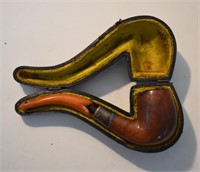 EARLY PIPE W/ PIPE CASE