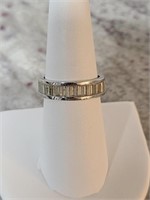 ladies .925 silver and clear stone band  sz. 7.5