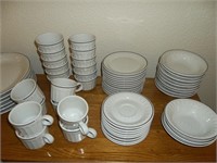 Mayer china dinnerware