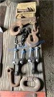 CHAIN HOOKS AND TOW HOOKS