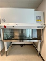 Baker SG 603 6 Ft. Biosafety Cabinet