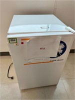 Undercounter Lab Refrigerator