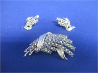 Coro Brooch & Earring Set 2 1/2 Inches