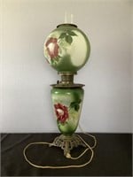 Beautiful Antique GWTW Victorian oil lamp
