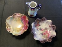 Assorted antique glassware