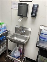 STAINLESS STEEL HAND SINK WITH SOAP DISPENSER & PA