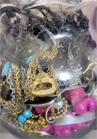 K - MIXED COSTUME JEWELRY IN VASES (A65)