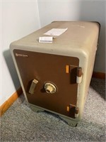 24 inch fire rated safe w/ combo