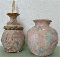 M - LOT OF 2 MEXICAN POTTERY VASES (E42)