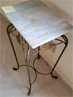 M - WELL LOVED ACCENT TABLE 28" (L12)