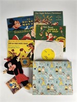 VINTAGE KIDS 45 RECORDS MICKEY MOUSE SANTA