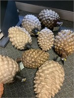 8 Pine cones