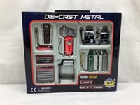 Die Cast Metal Car Garage Accessories (1/18) w/box
