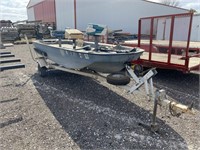 TITLE 14’ Sea Crest Boat