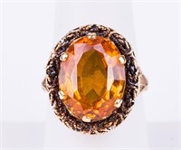 19K Gold and Topaz Ring