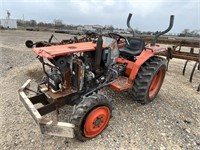 LL2 - Kubota Tractor