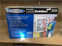 NIB Werner quick click Ladder Stabilizer